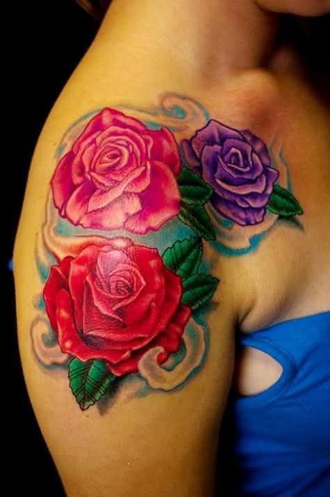 tatuagens-feminina-três-rosas