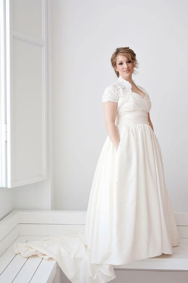 Vestido de noiva para plus size : dicas para escolher o melhor vestido 15