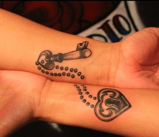 tatuagem para casal pequena mila