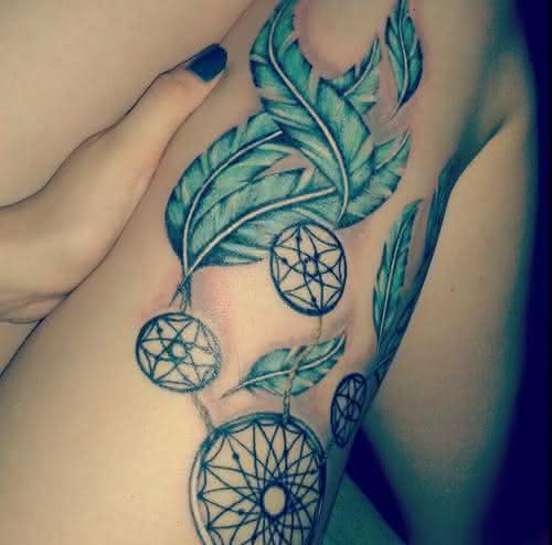 tatuagem-feminina-sonhos-coxa